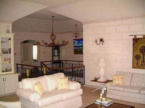 1704017591719_w475h356