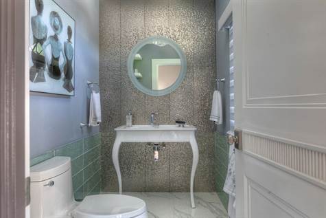 1704022325861_w475h356